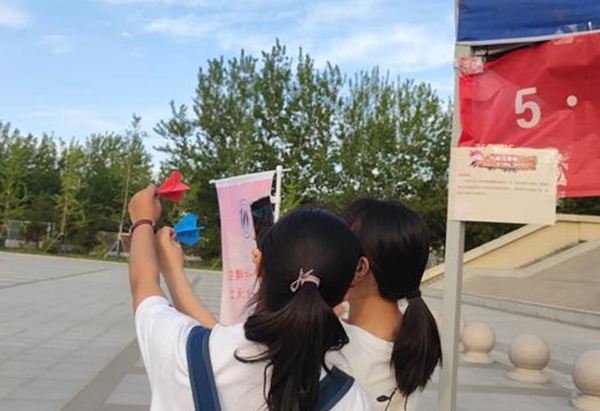 9f908bfa47a24dc69538f403ab330f9e.jpg 9.jpg