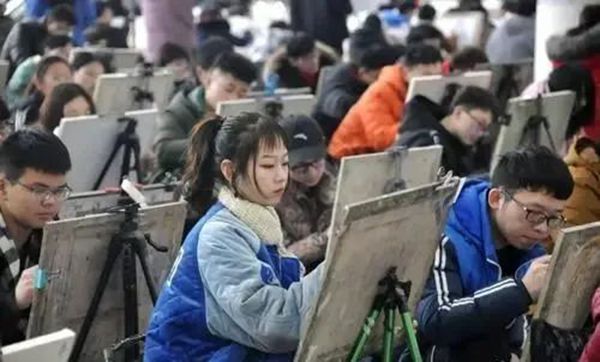 src=http___nimg.ws.126.net__url=http___dingyue.ws.126.net_2021_0206_716266f2j00qo3hyx000wd200dw008eg00dw008e.jpg&thumbnail=650x2147483647&quality=80&type=jpg&refer=http___nimg.ws.126_副本.jpg